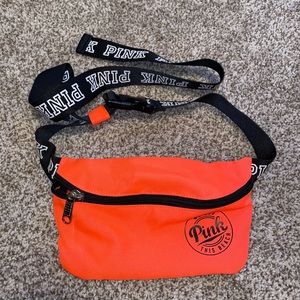 Victoria’s Secret pink one pocket fanny-pack